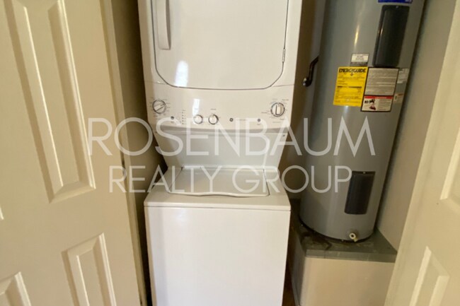 Foto del edificio - 2632 N Richey Blvd