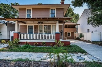 Building Photo - 620 Earle Ave N