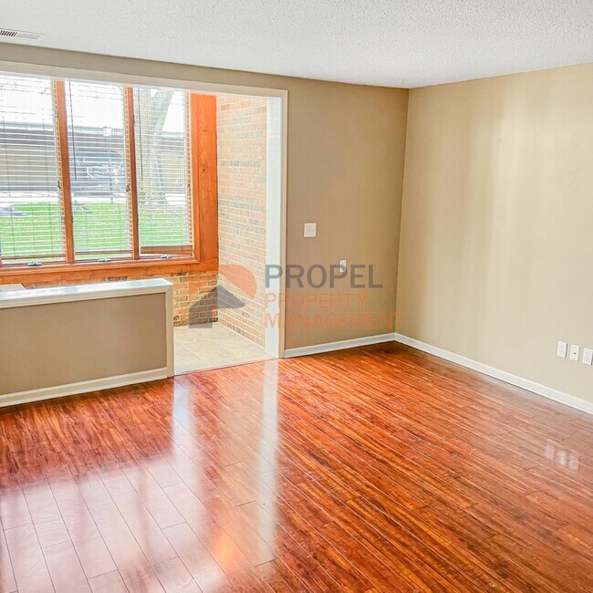 Foto del edificio - 173 Pinewood Cir