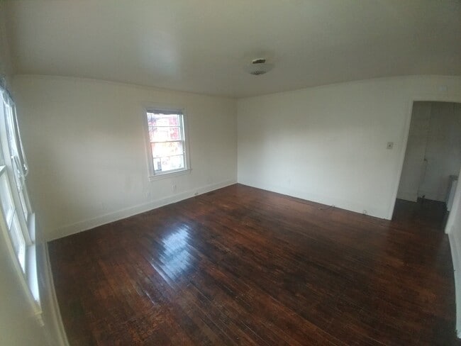 Building Photo - 603 Jackson Ln