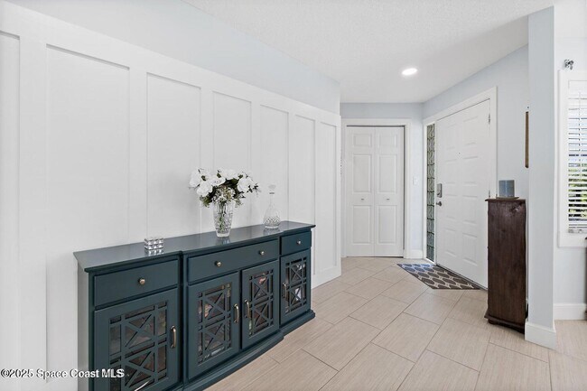Building Photo - 3609 S Banana River Blvd