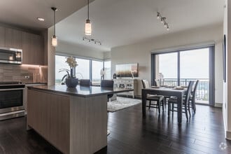 Aris Market Square photo'