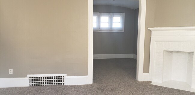 Foto del edificio - 159 Walnut Ter