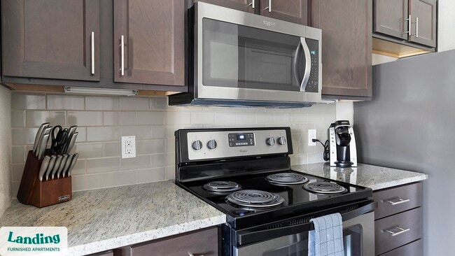 Building Photo - 2745 Westpointe Dr