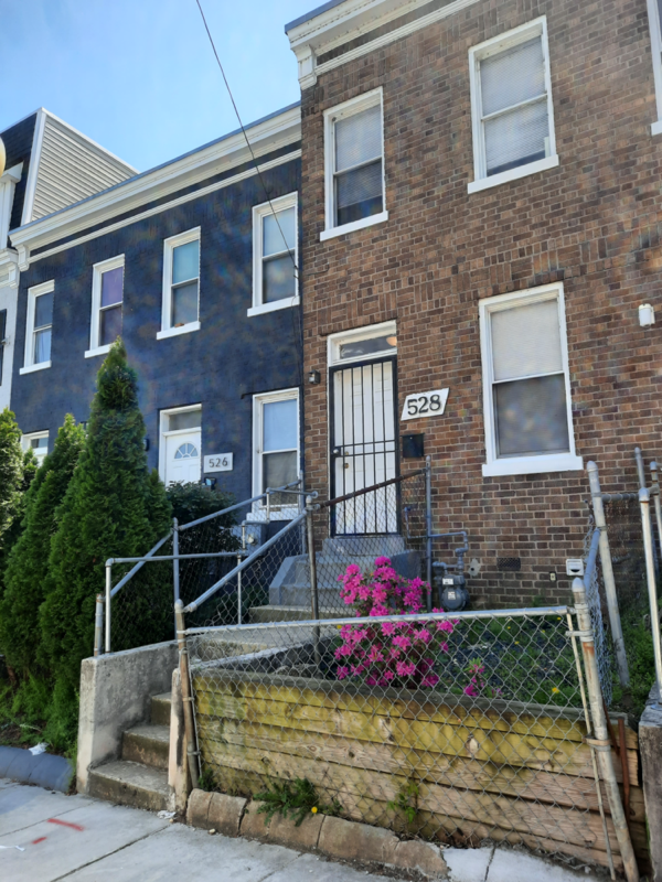 Primary Photo - 528 Hobart Pl NW