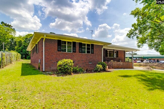 Foto del edificio - 120 McRae St