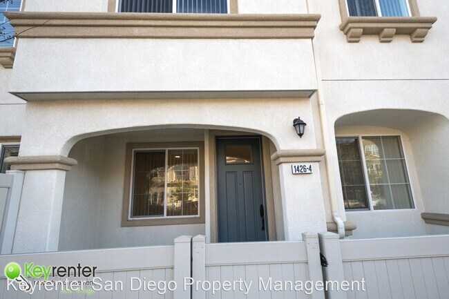 Building Photo - 1426 Santa Diana Rd