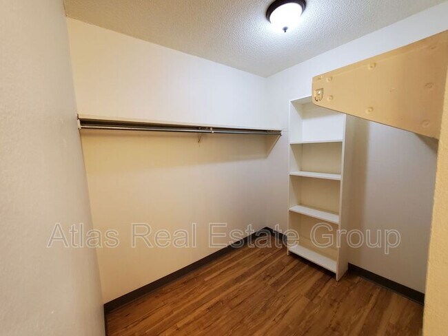 Foto del edificio - 112 Rutgers Ave