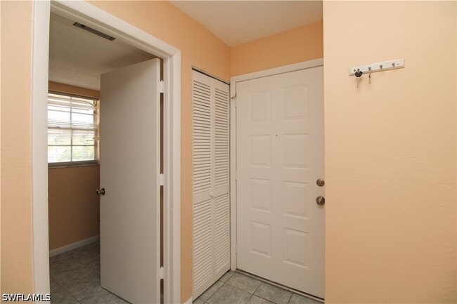 Building Photo - 4300 Gulfstream Dr