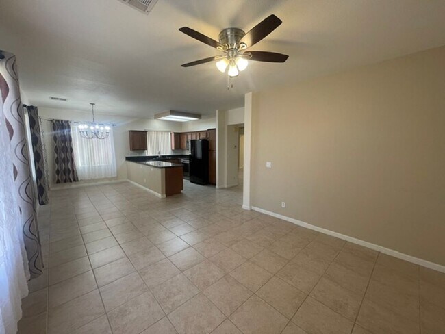Foto del edificio - PECCOLE RANCH 4 BEDROOM HOME- GREAT HOME -GREAT LOCATION!!!!!!!