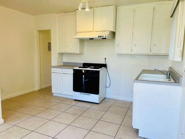 Foto del edificio - 7912Star