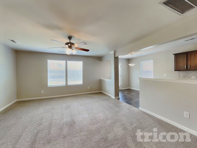 Foto del edificio - 1711 Sawtooth Ct