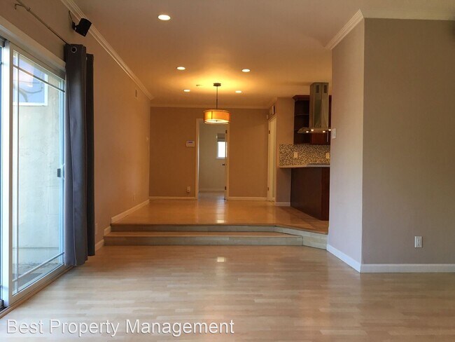 Building Photo - 3 br, 2 bath House - 4522 Santa Cruz Court
