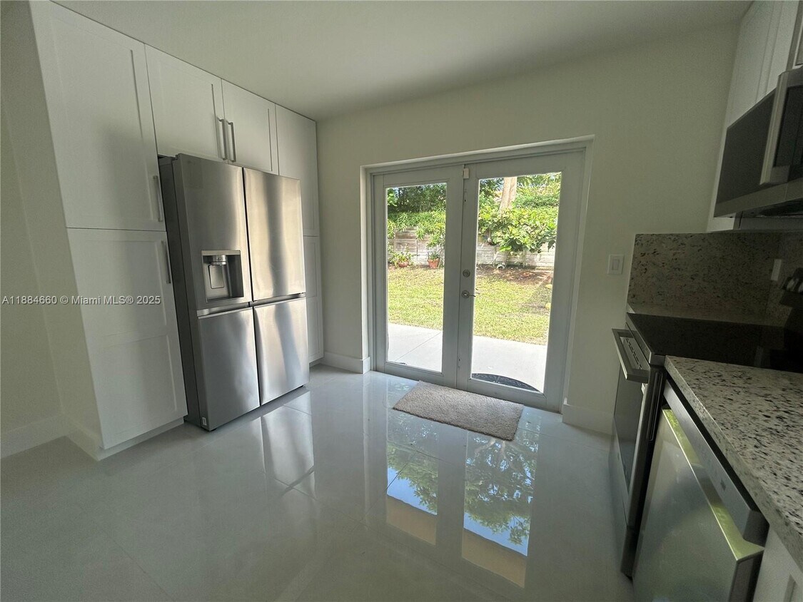 Foto principal - 20627 NE 9th Pl