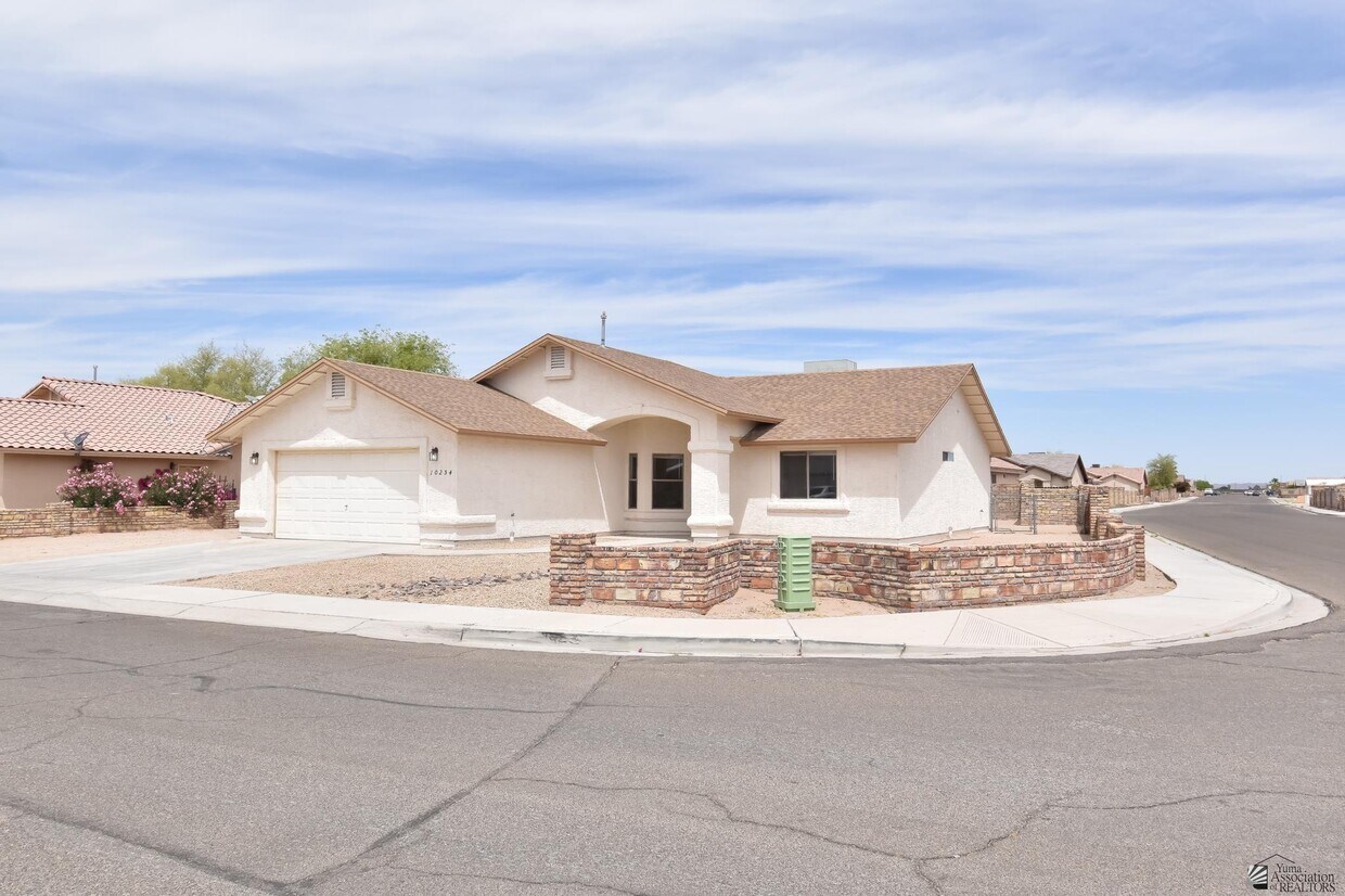 Foto principal - 10254 E 38th St