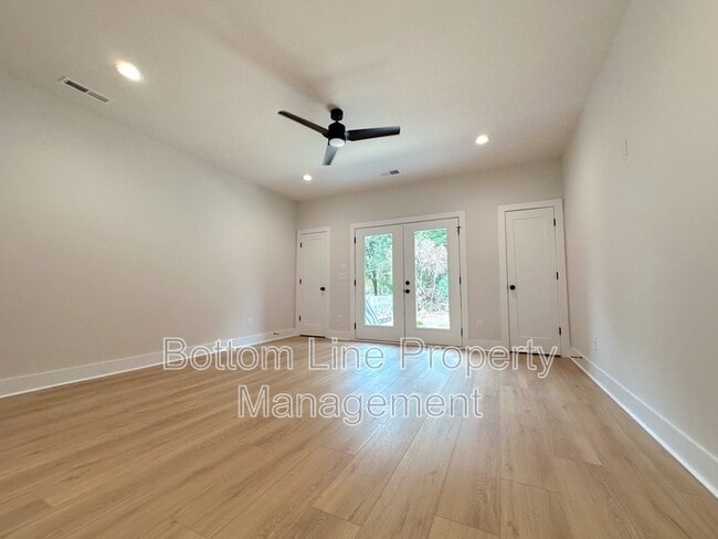 Photo - 1360 Briar Creek Rd Townhome