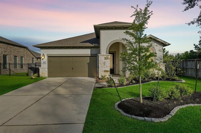 Building Photo - 5160 Andorra Bend Ln
