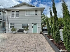 Building Photo - 2575 S Himes Ave