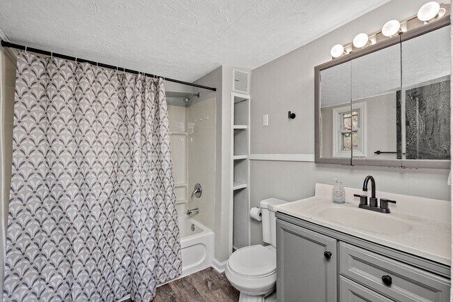 Foto del edificio - Charming 1 bedroom home in Baldwin available June 1!