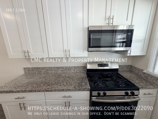 Foto del edificio - 4518 N Banner Dr