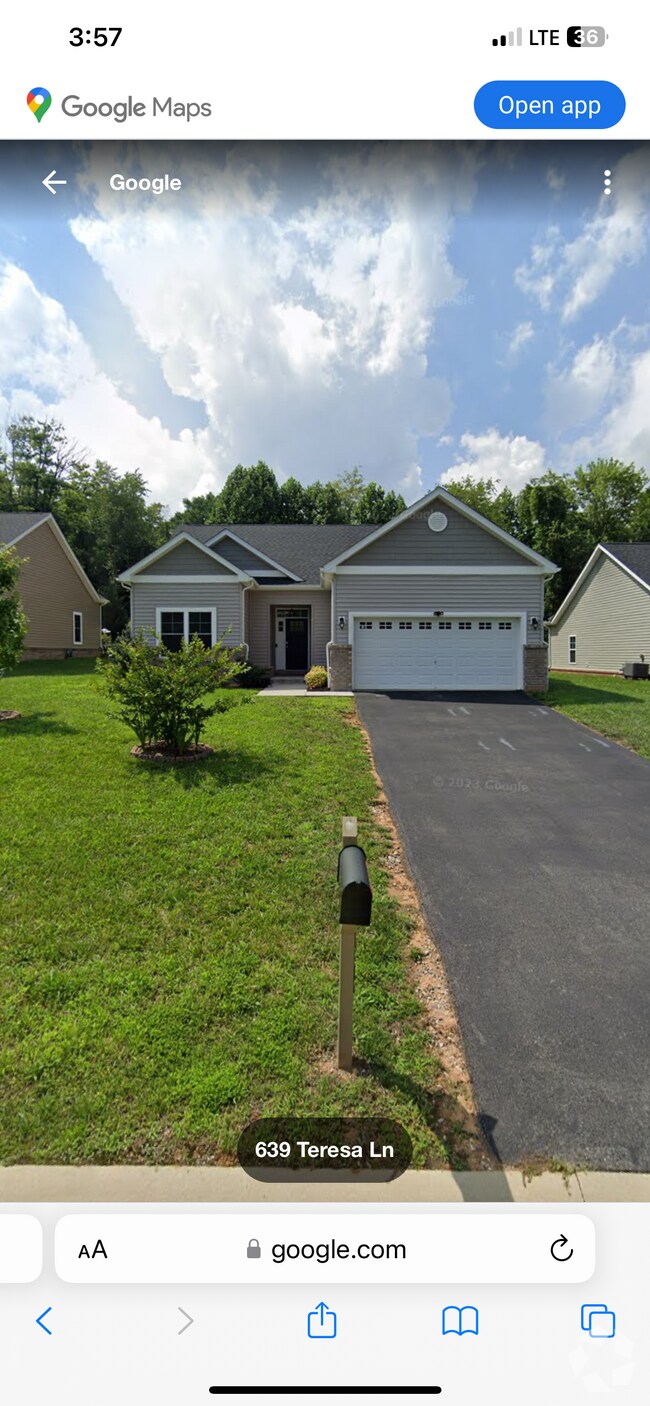 Steeplechase Apartments for Rent with Washer & Dryer Roanoke, VA 1