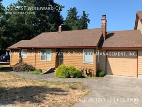 Building Photo - 17235 SE Woodward Ct