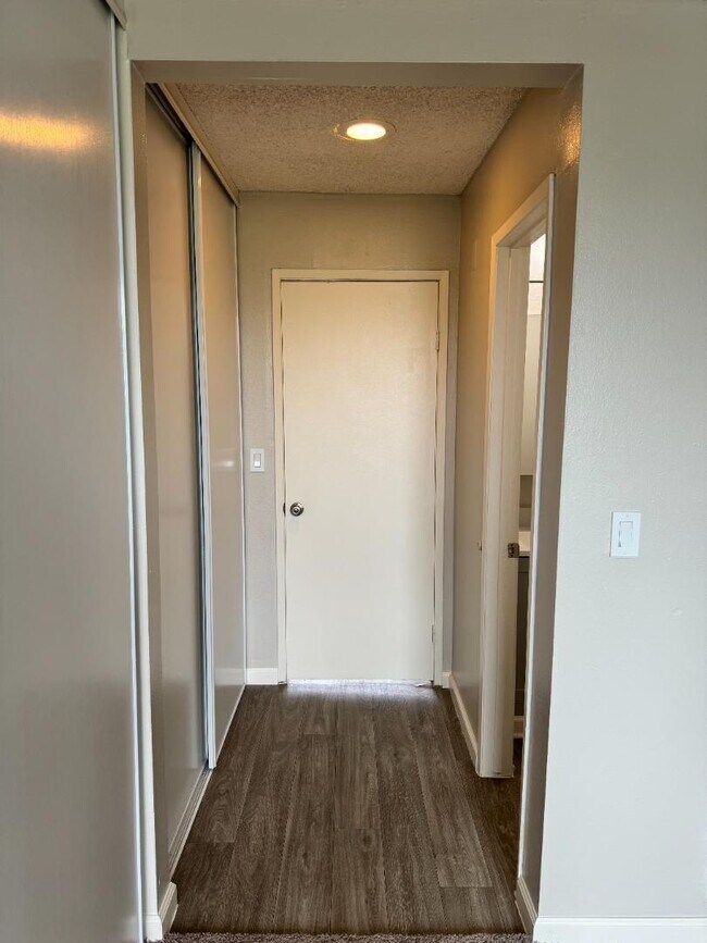 Foto del edificio - 450 Morse St