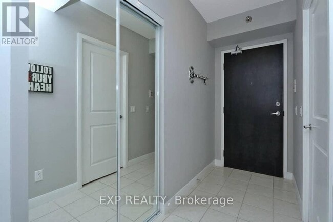 Building Photo - 235 Sherway Gardens Rd