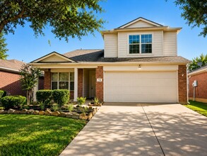 Building Photo - 714 Cypresswood Ridge