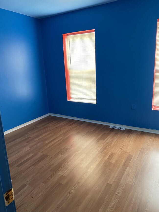 Foto del edificio - 328 S Calhoun St