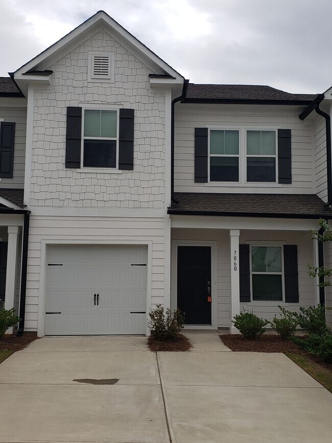 Photo - 3BD/2.5BTH Townhome - Belmont - AVAILABLE ...