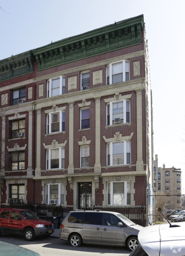 1044 Findlay Ave, Bronx, NY 10456 Apartments in Bronx, NY