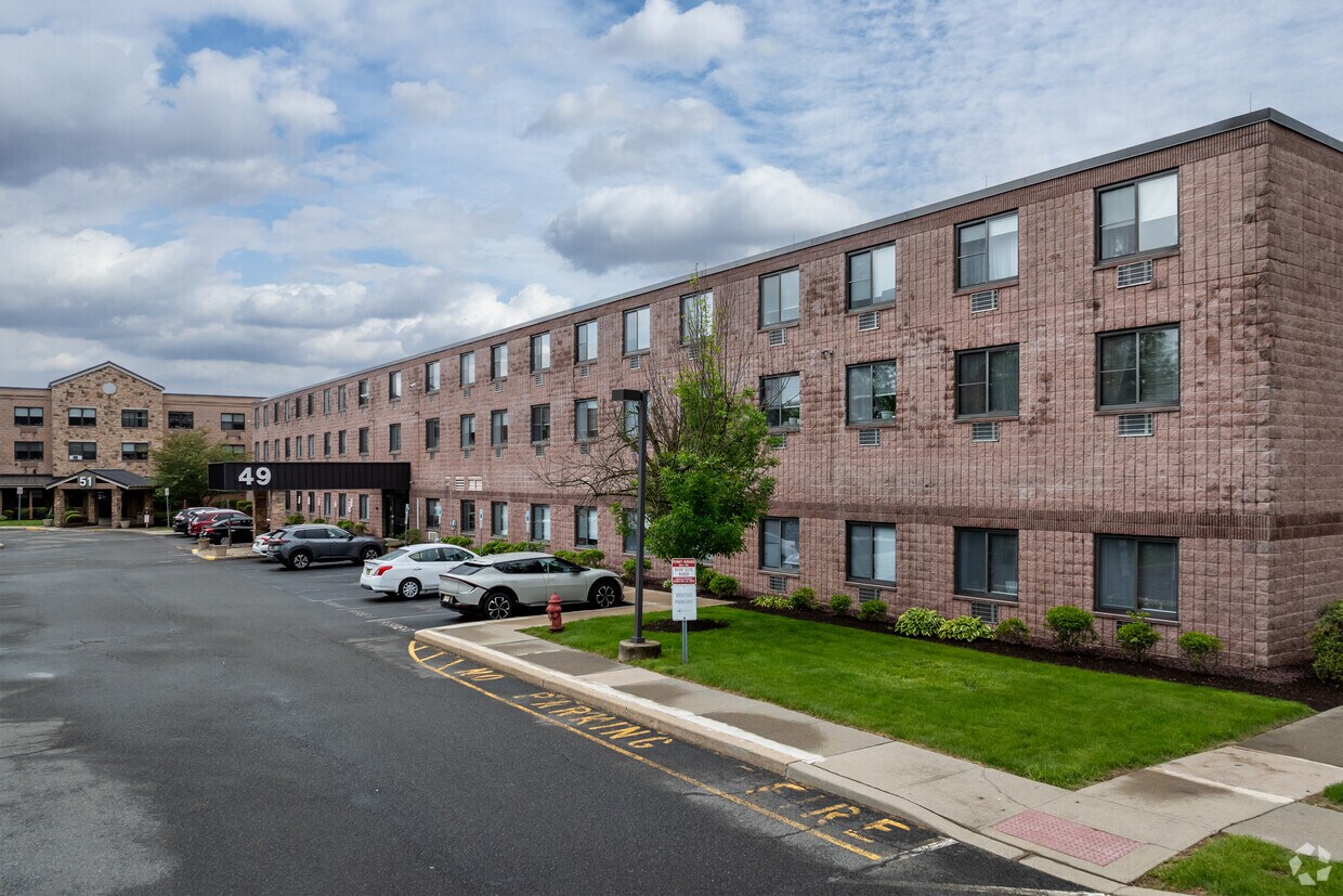 Primary Photo - Mount Olive Manor