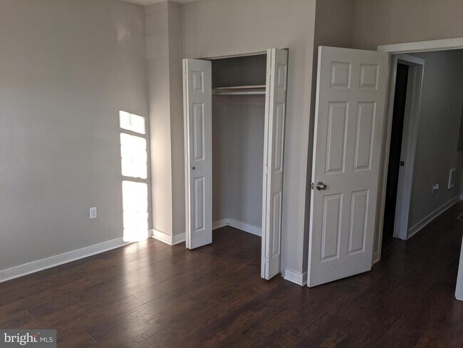 Foto del edificio - 1261 N 23rd St