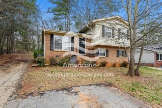 Building Photo - 146 Harmony Dr