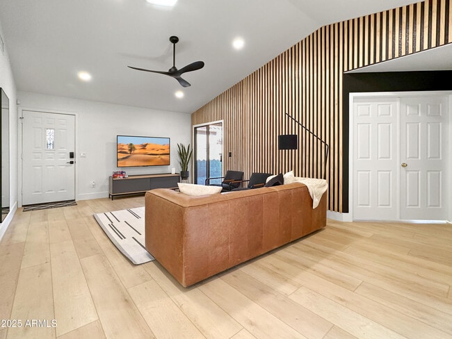 Foto del edificio - 16653 N 59th St