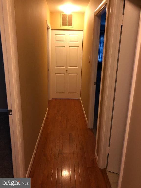 Building Photo - 10676 Myrtle Oak Ct