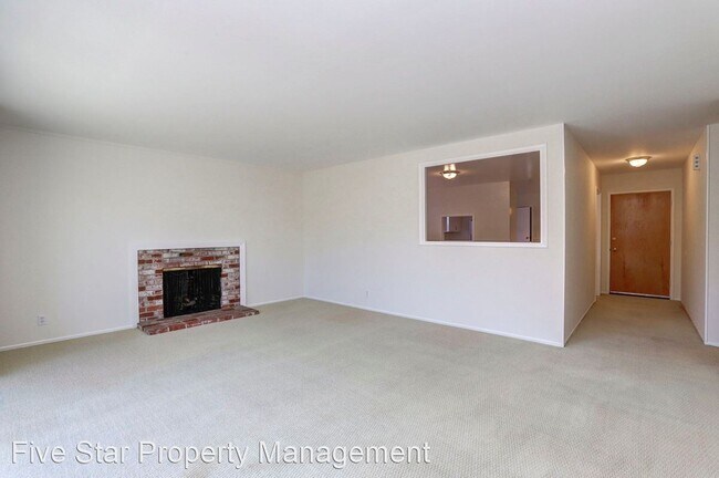 Foto del edificio - 3 br, 2 bath House - 2225 Salisbury Way