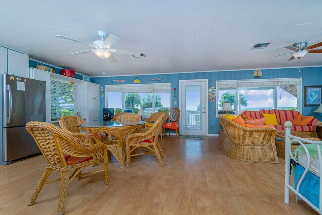 Building Photo - 9802 Little Gasparilla