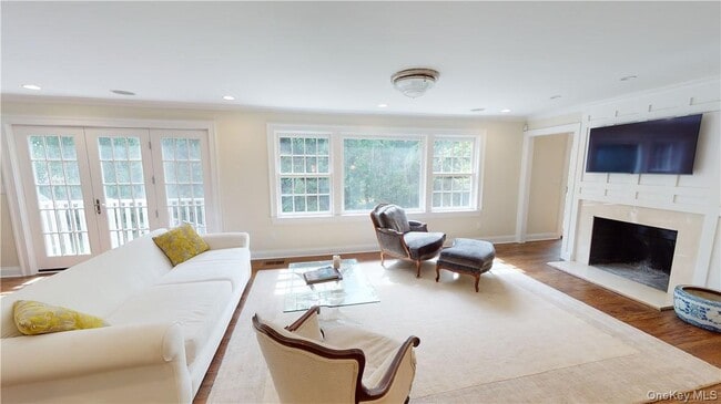 Foto del edificio - 225 S Barry Ave