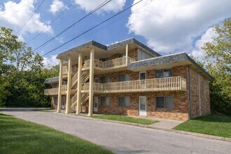 Building Photo - 801 N Ann St