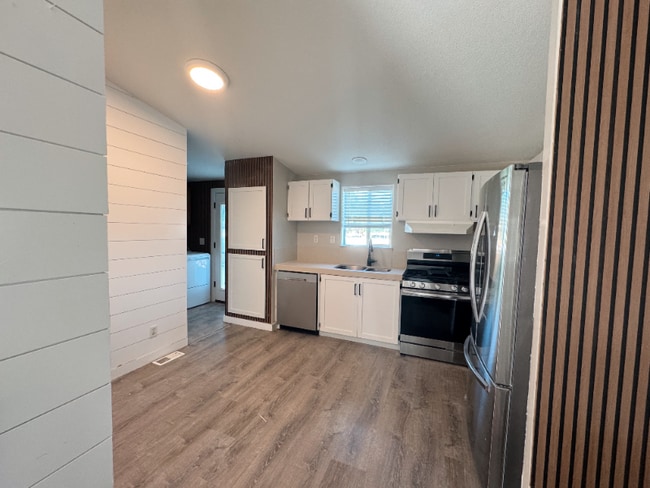 Building Photo - 5749 N 2300 W