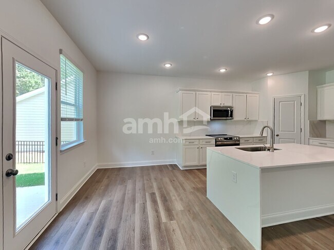 Foto del edificio - 1665 Soapstone Rd