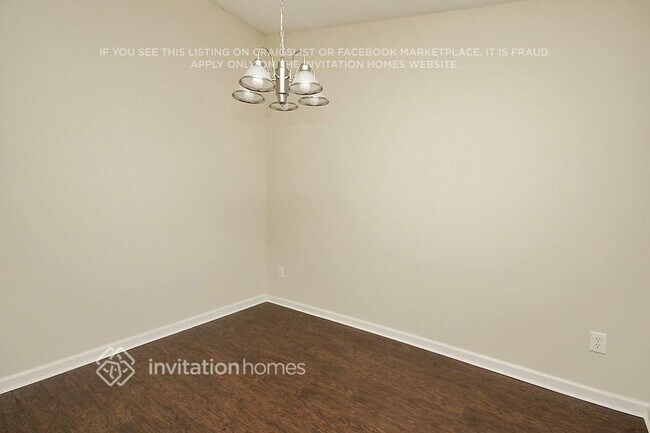 Foto del edificio - 211 Ashland Creek Ct