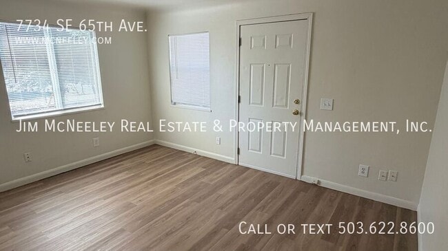 Building Photo - 7734 SE 65th Ave