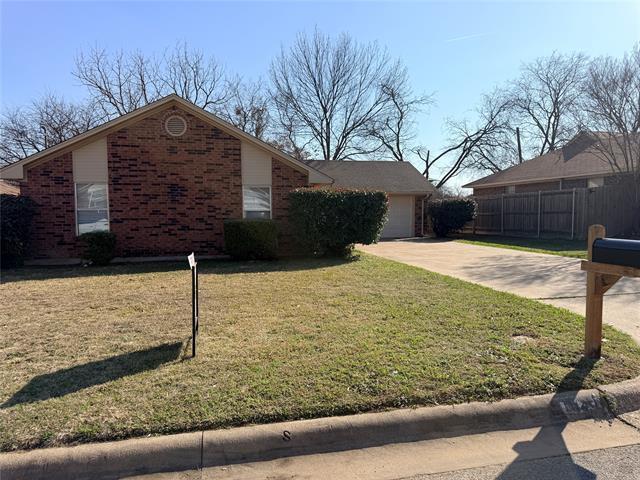 Building Photo - 1620 May St