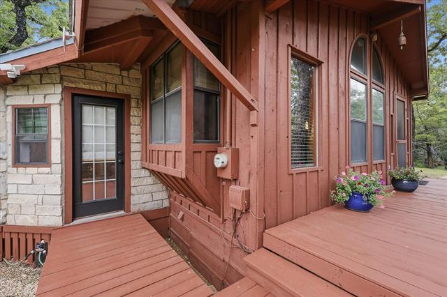 Foto del edificio - 111 Oaktree Ln