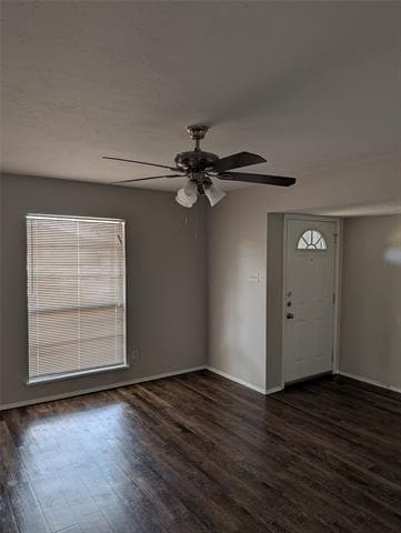 Building Photo - 7505 Four Winds Dr