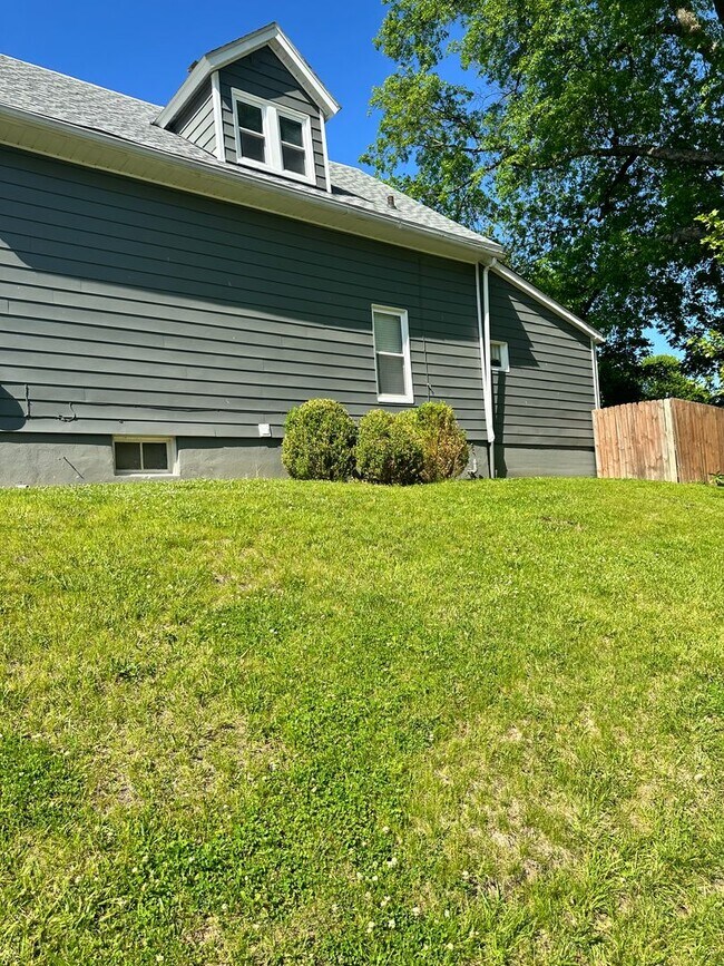 Foto del edificio - Great Newly Remodeled 3 bed in Madisonvill...