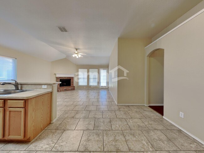 Building Photo - 9812 Sparrow Hawk Ln